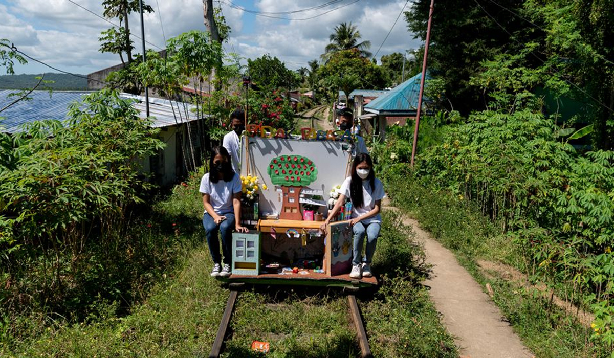 Trolley school